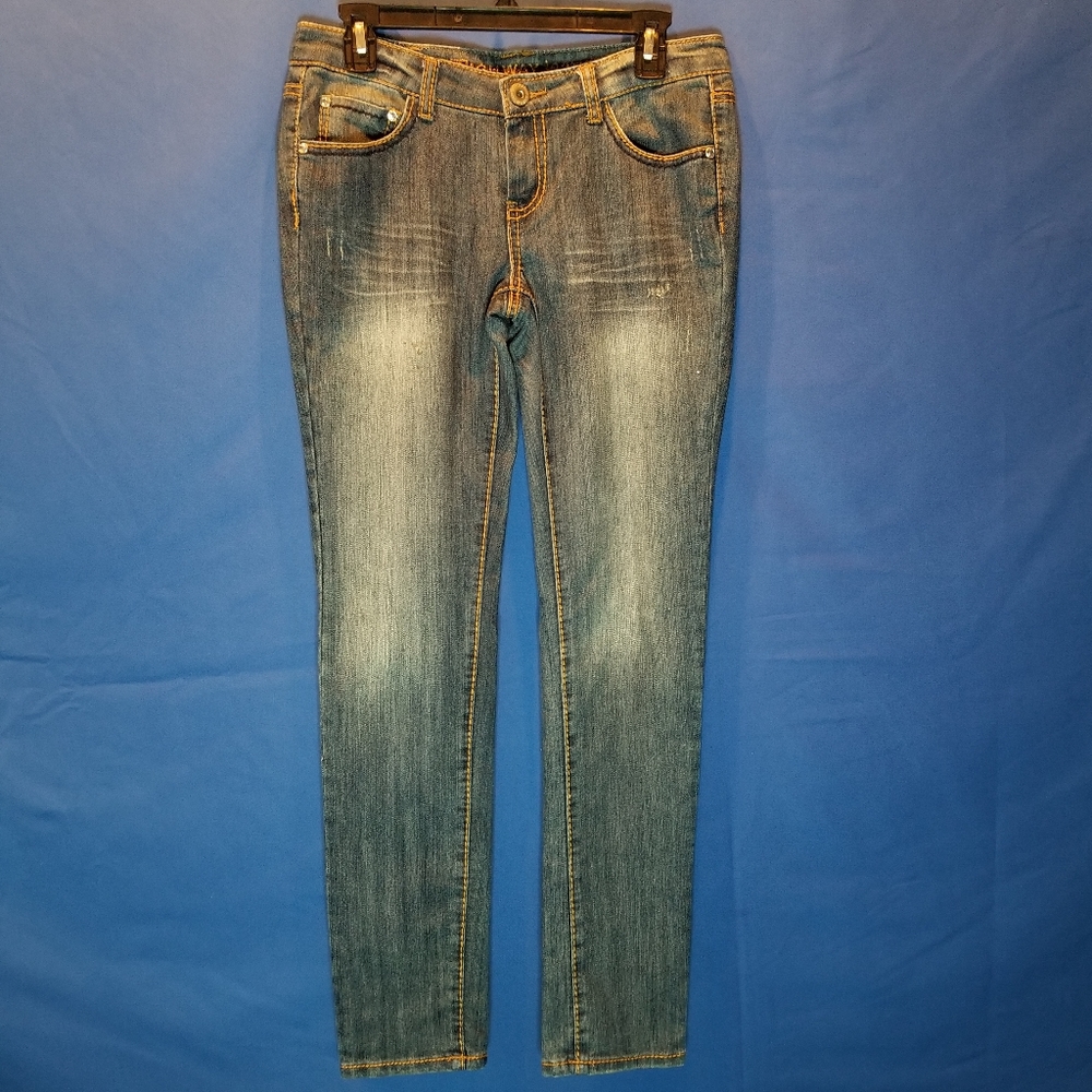 Highway Jeans With Embroidery Detail